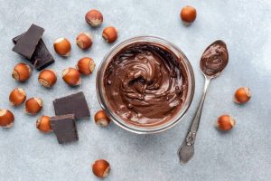 Crema al cioccolato senza olio di palma 2024: presentiamo alternative